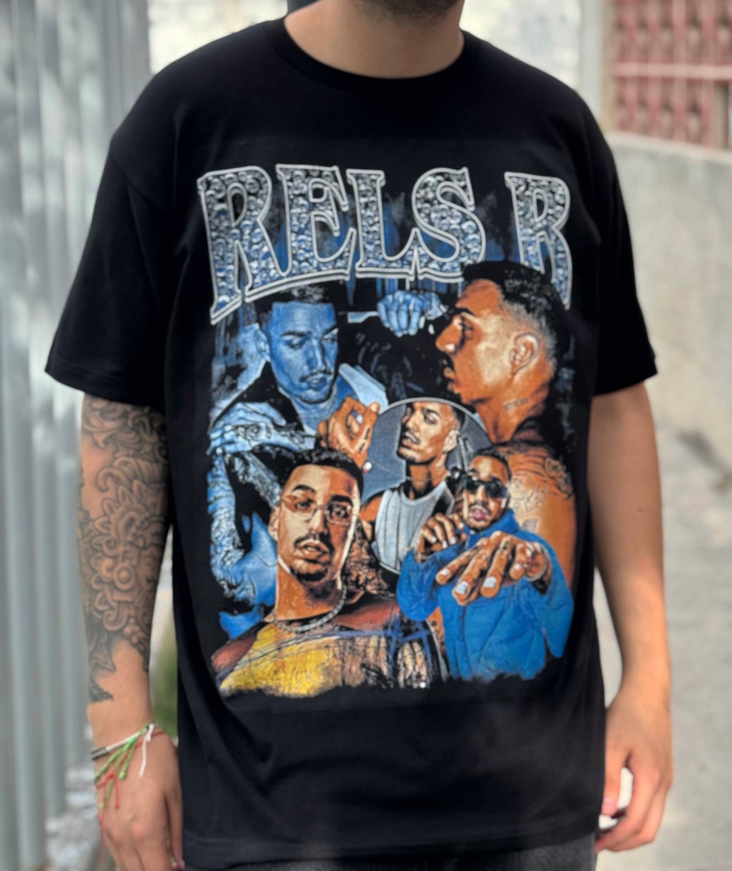 RELS B BLACK TEE