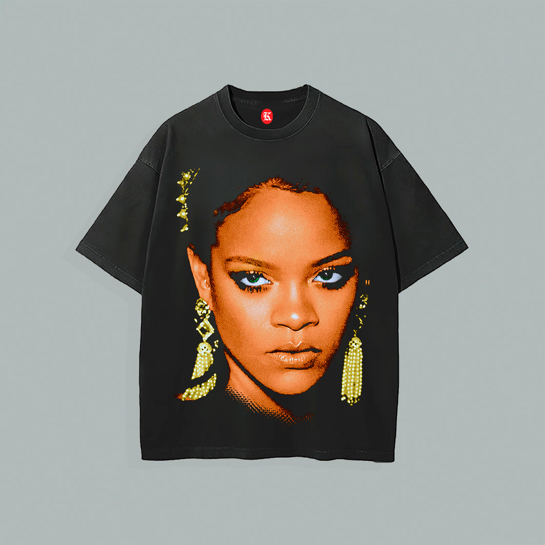 RIHANNA FACE BLACK TEE