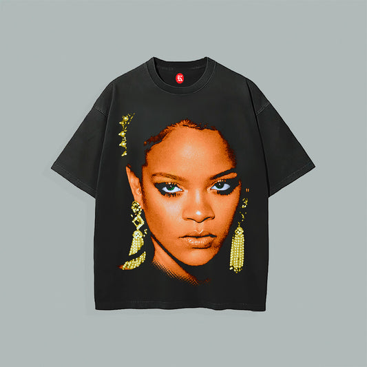 RIHANNA FACE BLACK TEE